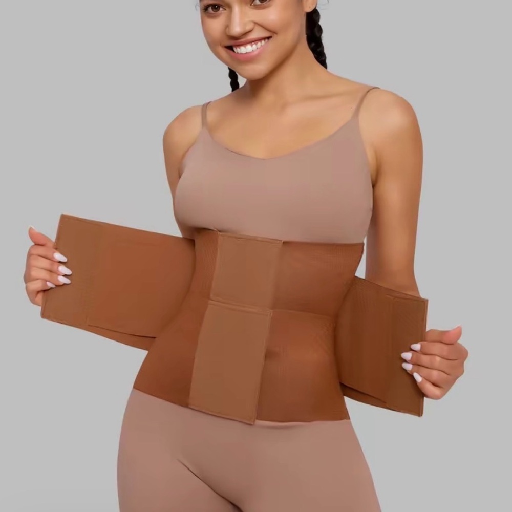 Three layer adjustable waist trainer belts